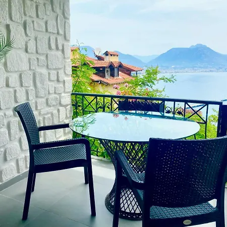 Castle Boutique Otel *
