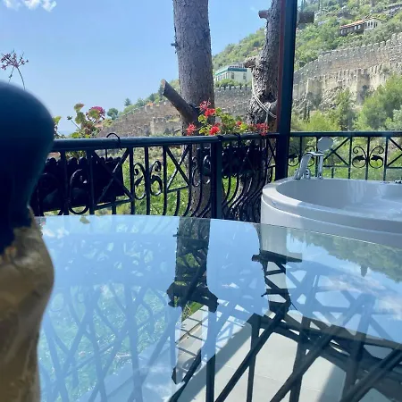 Castle Boutique Otel Alanya