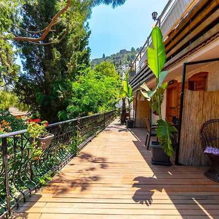 Castle Boutique Otel