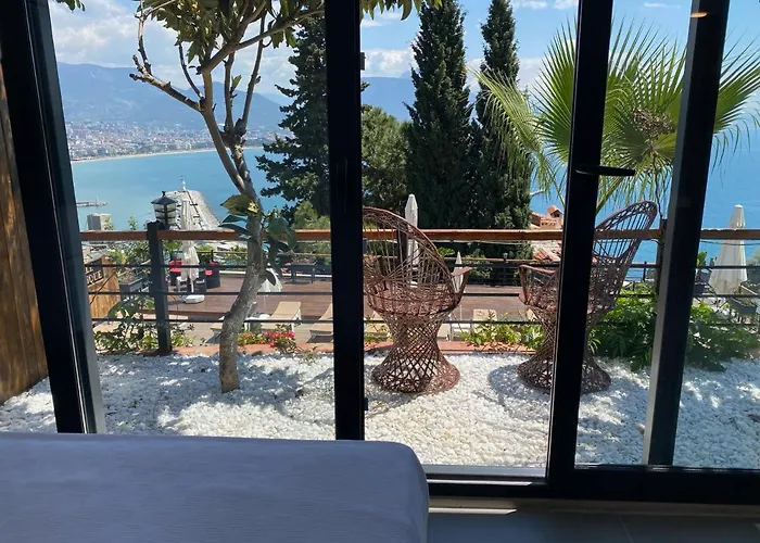 Castle Boutique Alanya 5* 马赫姆拉