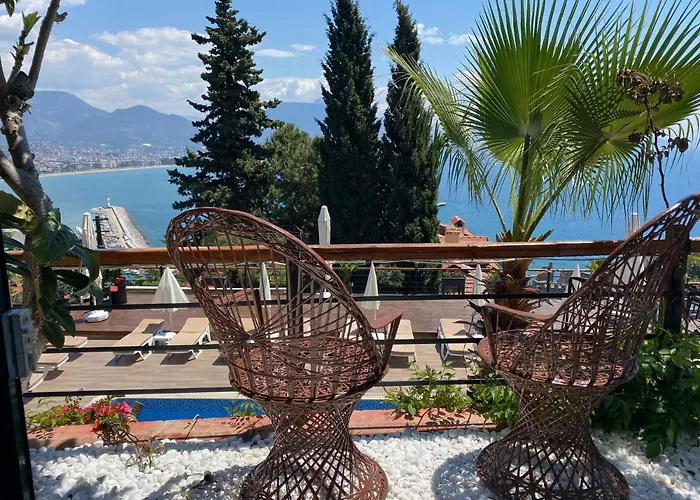 Castle Boutique Alanya 5* 马赫姆拉